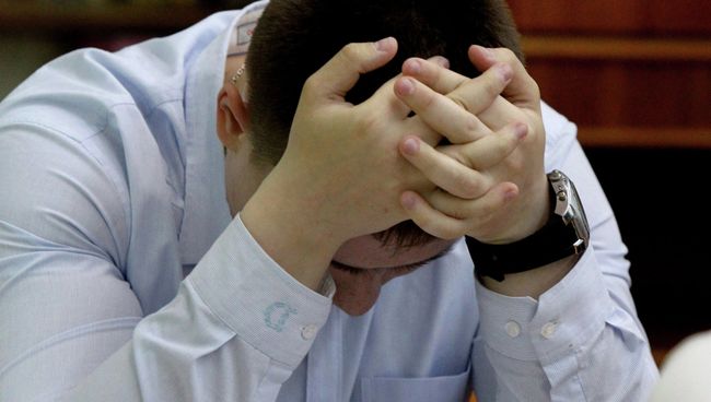 Ученик решает экзаменационное задание