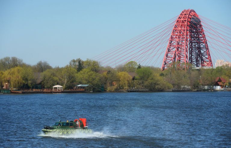 Показ образцов водных транспортных средств Показ образцов водных транспортных средств