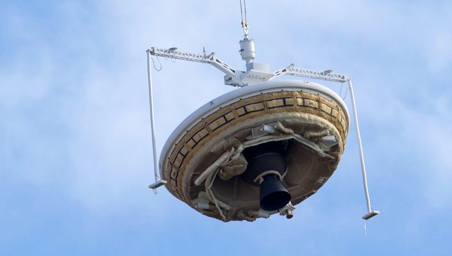 Запуск аппарата Low-Density Supersonic Decelerator (LDSD) Запуск аппарата Low-Density Supersonic Decelerator (LDSD)