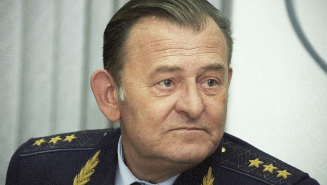 Бывший главком военно-воздушных сил РФ генерал-полковник авиации Корнуков. Архивное фото Бывший главком военно-воздушных сил РФ генерал-полковник авиации Корнуков. Архивное фото