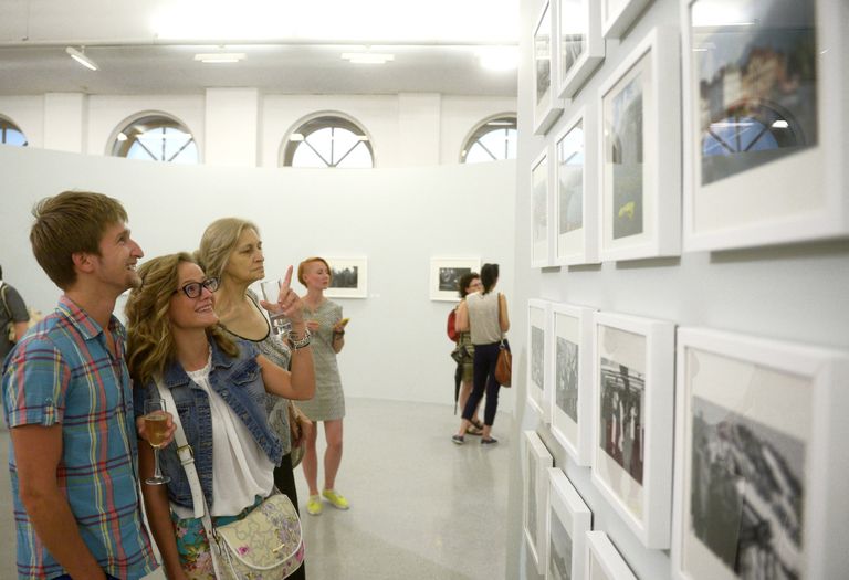 Посетители на открытии фотовыставки Анатолий Гаранин. Советский Союз Посетители на открытии фотовыставки Анатолий Гаранин. Советский Союз