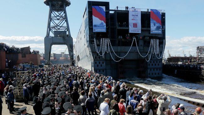 Севастополь корабль-вертолетоносец класса Мистраль. Архивное фото Севастополь корабль-вертолетоносец класса Мистраль. Архивное фото