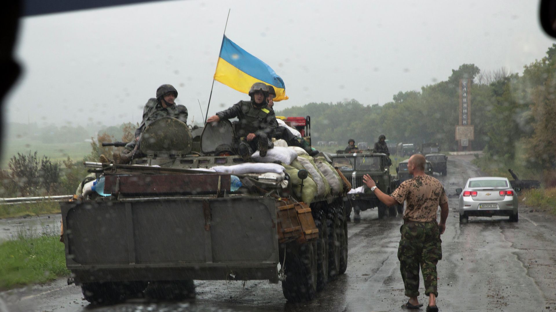 Украинские военные возле Славянска Украинские военные возле Славянска - РИА Новости, 1920, 25.09.2025