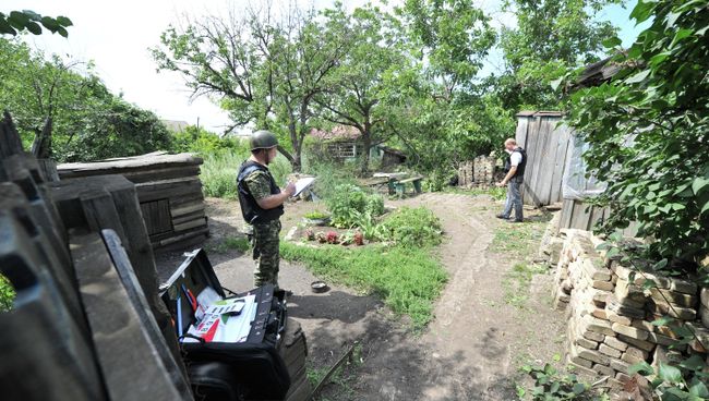 Город Донецк Ростовской области со стороны Украины был обстрелян фугасными снарядами Город Донецк Ростовской области со стороны Украины был обстрелян фугасными снарядами
