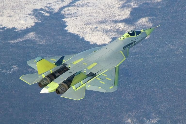 Самолет Т-50 ПАК ФА (Перспективный авиационный комплекс фронтовой авиации) Самолет Т-50 ПАК ФА (Перспективный авиационный комплекс фронтовой авиации)