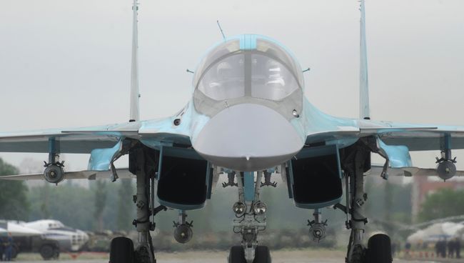 Истребитель-бомбардировщик Су-34