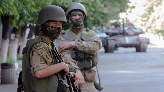 Солдаты украинской национальной гвардии. Архивное фото