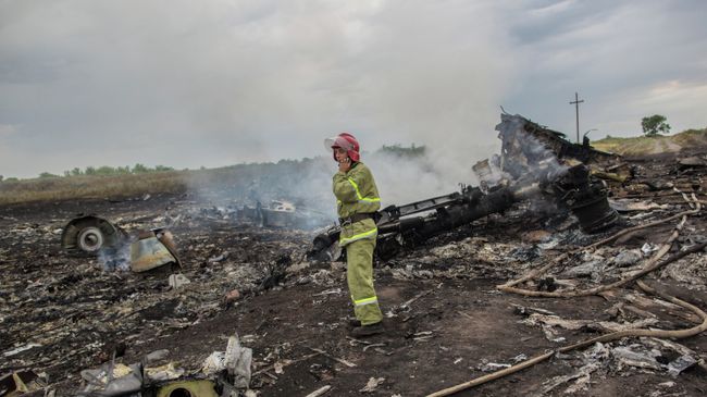 Крушение малайзийского Boeing на Украине Крушение малайзийского Boeing на Украине