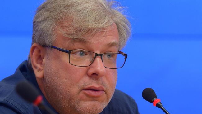 Продюсер Дмитрий Куликов на презентации экспертной исследовательской площадки Зиновьевский клуб