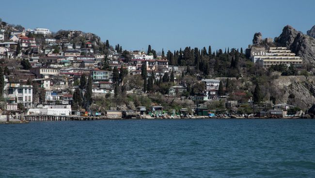 Вид на набережную Крыма Вид на набережную Крыма