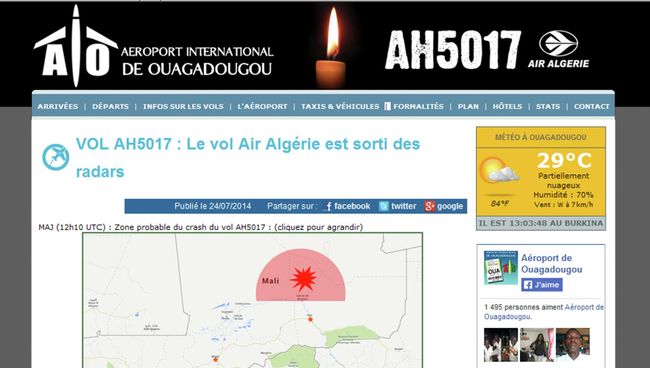 Интернет-сайт аэропорта Уагадугу со свечей рядом с рейсом AH5017 Интернет-сайт аэропорта Уагадугу со свечей рядом с рейсом AH5017