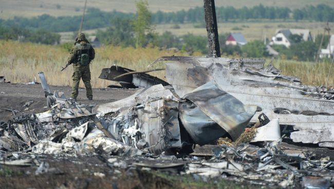 На месте крушения малайзийского Boeing 777. Июль 2014 года