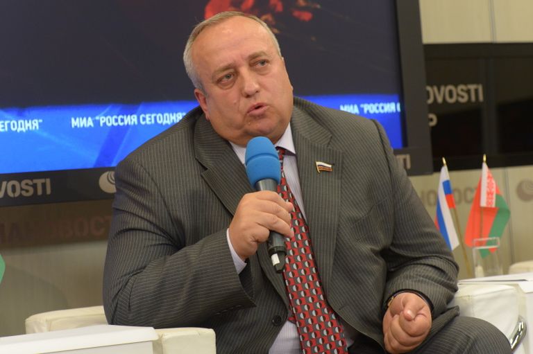 Заместитель председателя Комитета Госдумы РФ по обороне Франц Клинцевич