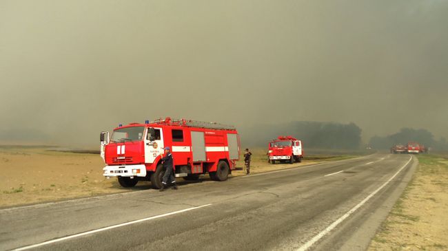 Пожарные машины на Украине. Архивное фото Пожарные машины на Украине. Архивное фото
