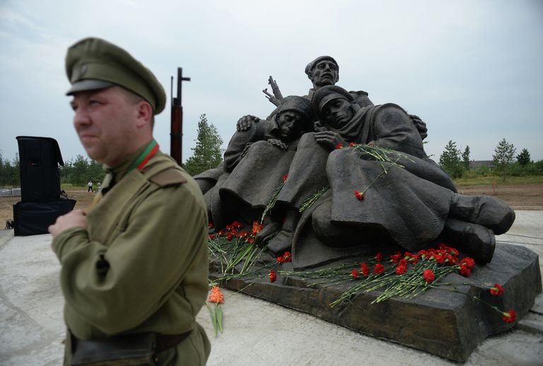Реконструкторы событий Первой мировой войны в городе Сморгонь Реконструкторы событий Первой мировой войны в городе Сморгонь