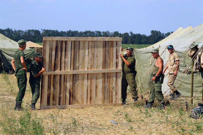 Палаточный лагерь для украинских военнослужащих в Ростовской области Палаточный лагерь для украинских военнослужащих в Ростовской области
