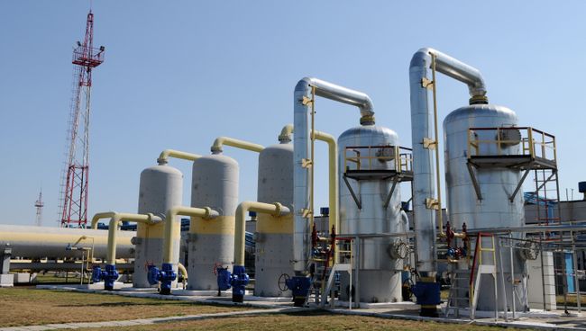 Работа отделения управления переработки газа. Архивное фото.