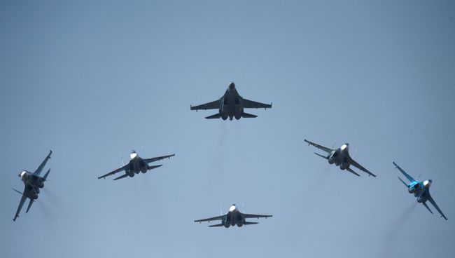 Истребители СУ-27. Архивное фото