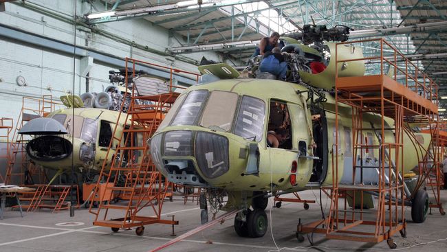 Цех окончательной сборки вертолетов МИ-17. Архивное фото Цех окончательной сборки вертолетов МИ-17. Архивное фото