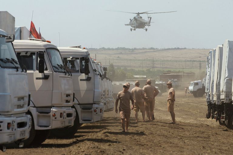 Конвой с российской гуманитарной помощью Украине