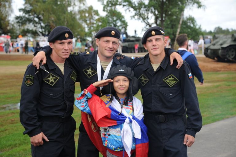 Танковый биатлон 2014 . Закрытие Танковый биатлон 2014 . Закрытие