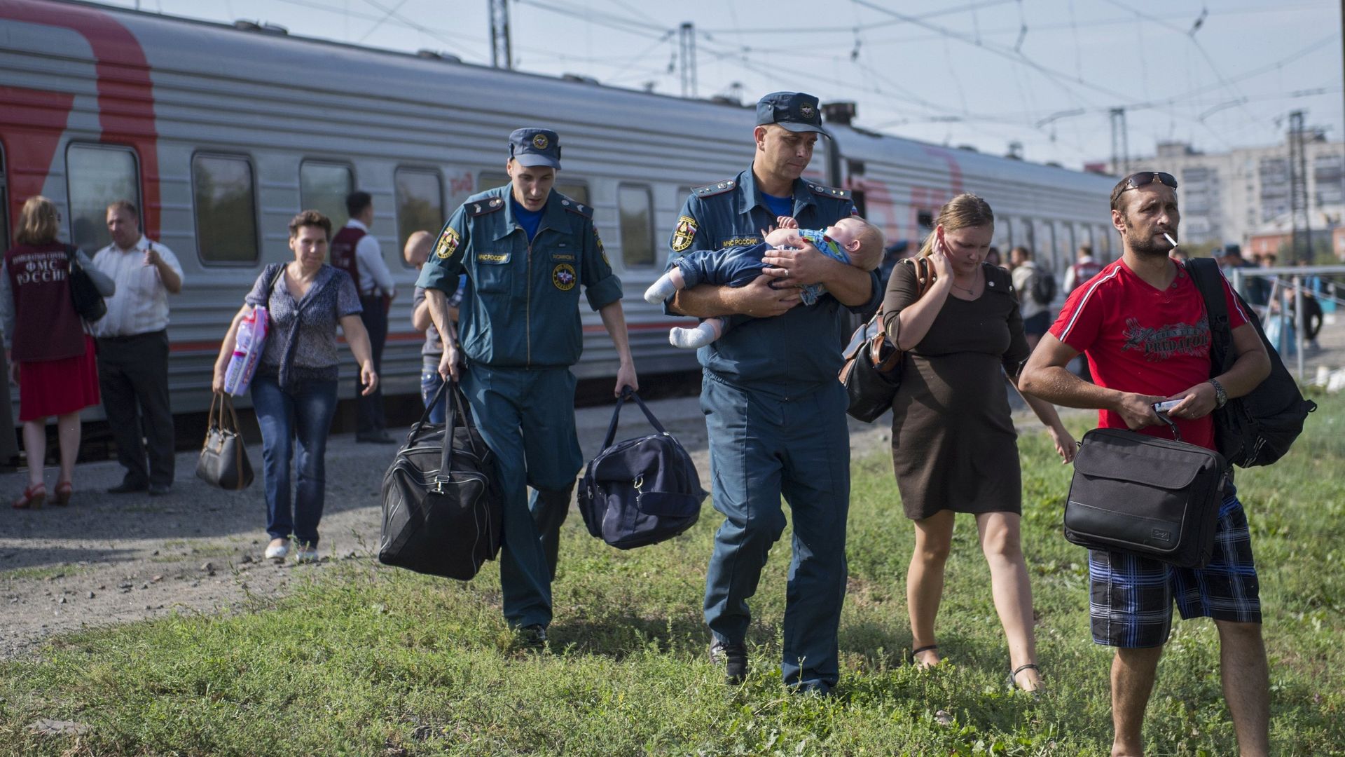 Беженцы из Украины прибыли в Омск Беженцы из Украины прибыли в Омск - РИА Новости, 1920, 16.05.2022
