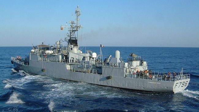 Фрегат Commandant Birot ВМС Франции