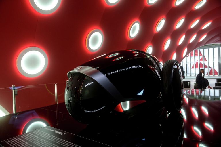 Концепт-кар Toyota FV2 на Московском международном автомобильном салоне Концепт-кар Toyota FV2 на Московском международном автомобильном салоне