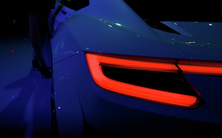Автомобиль Acura NSX на Московском международном автомобильном салоне Автомобиль Acura NSX на Московском международном автомобильном салоне