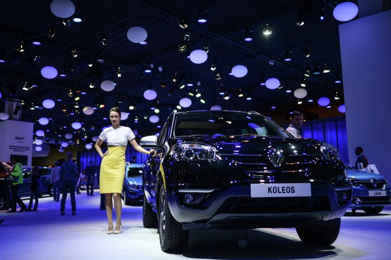 Автомобиль Renault Koleos на Московском международном автомобильном салоне Автомобиль Renault Koleos на Московском международном автомобильном салоне