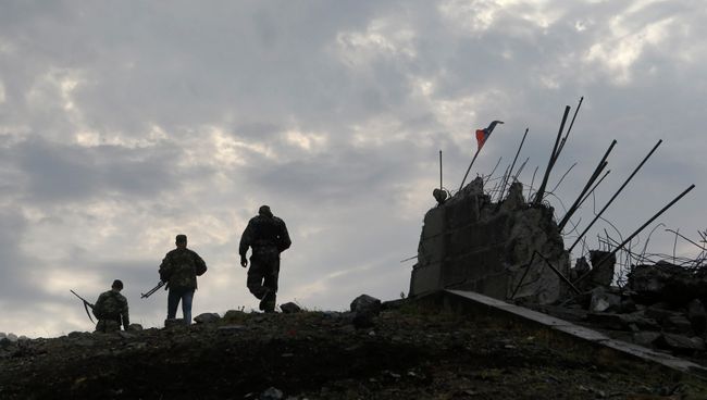 Ополчение ДНР вернуло контроль над стратегической высотой Саур-Могила, 28 августа 2014 Ополчение ДНР вернуло контроль над стратегической высотой Саур-Могила, 28 августа 2014