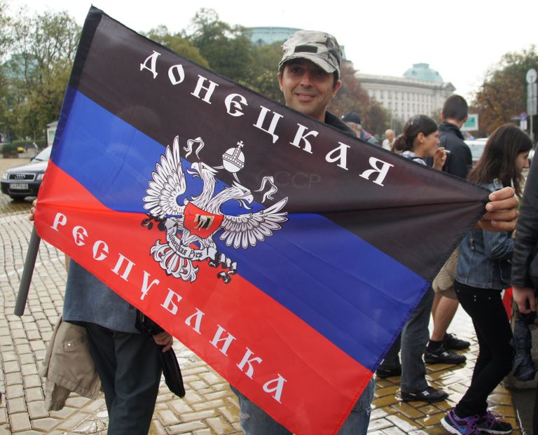 Митинг в Софии против спецоперации, проводимой властями Украины на востоке страны, и агрессии США на Украине и в Болгарии Митинг в Софии против спецоперации, проводимой властями Украины на востоке страны, и агрессии США на Украине и в Болгарии