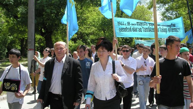 Шествие колон в День депортации крымских татар 18 мая Шествие колон в День депортации крымских татар 18 мая