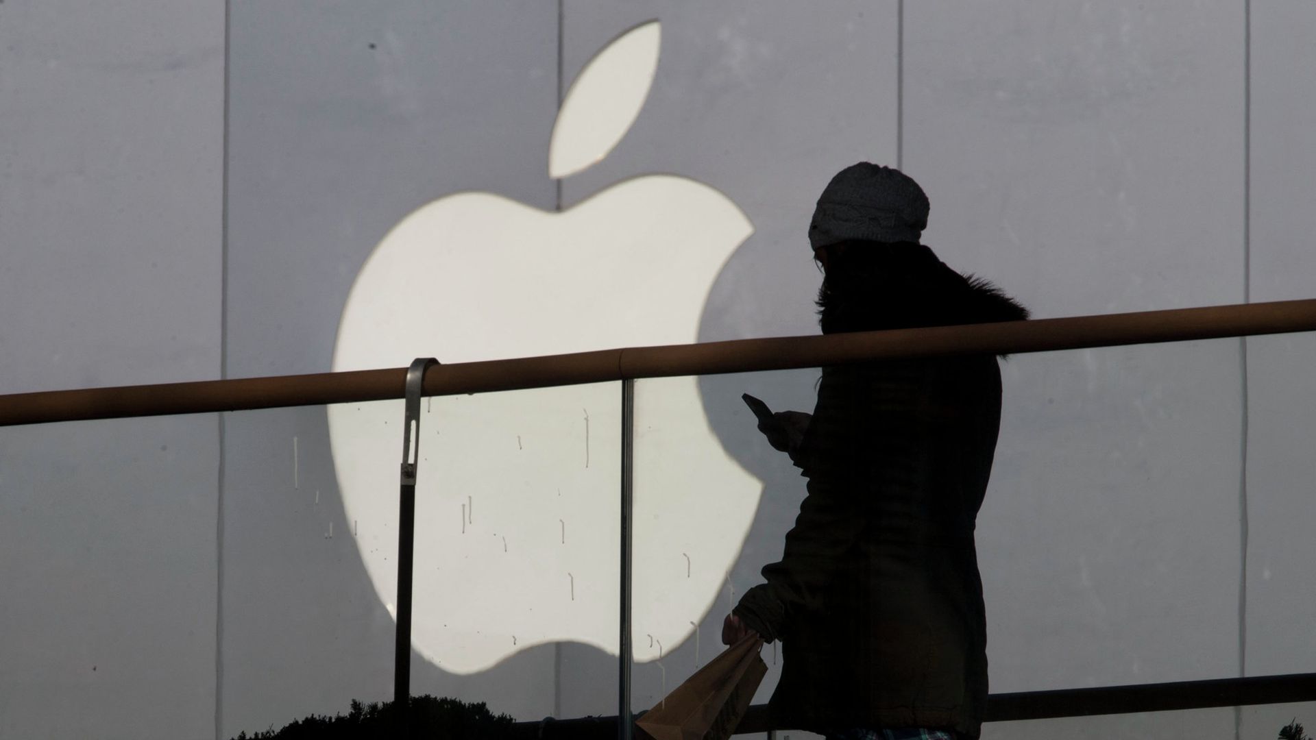 Логотип компании Apple - РИА Новости, 1920, 28.03.2026