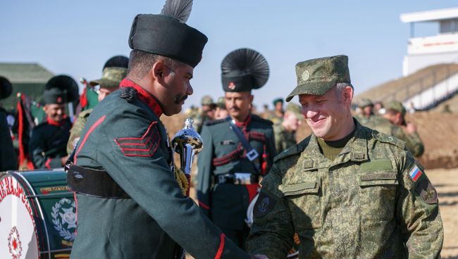Открытие совместных российско-индийских учений Индра-2014. Архивное фото Открытие совместных российско-индийских учений Индра-2014. Архивное фото