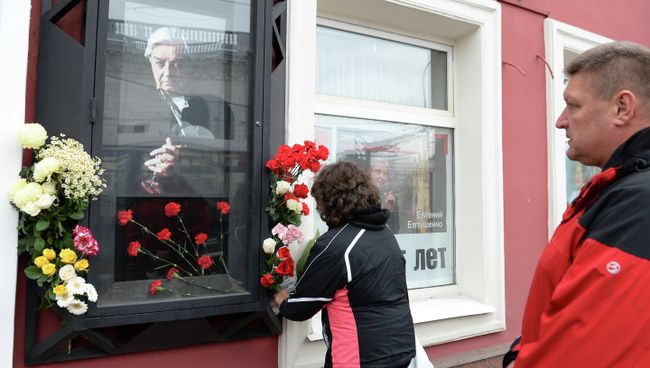 Умер режиссер Юрий Любимов