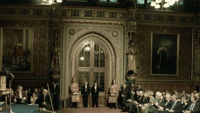 Члены обеих палат Британского парламента Члены обеих палат Британского парламента