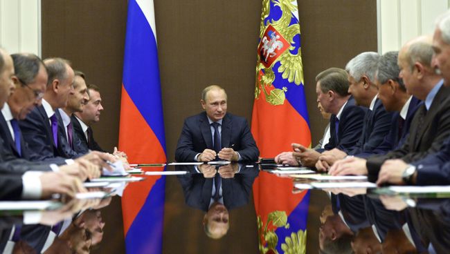 В.Путин провел заседание Совбеза РФ
