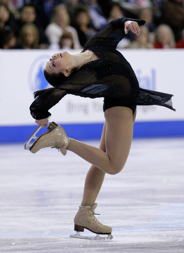 Елизавета Туктамышева в короткой программа по фигурному катанию на Skate America Елизавета Туктамышева в короткой программа по фигурному катанию на Skate America