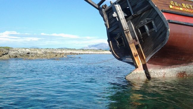 Ладья Святой Петр терпит бедствие в Ионическом море