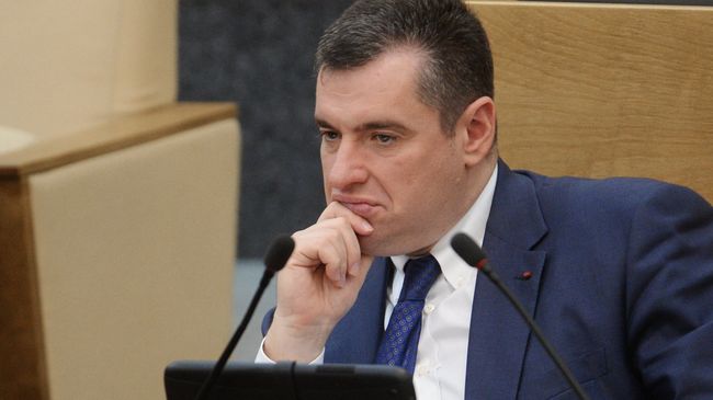Леонид Слуцкий на пленарном заседании Государственной Думы РФ. Архивное фото Леонид Слуцкий на пленарном заседании Государственной Думы РФ. Архивное фото