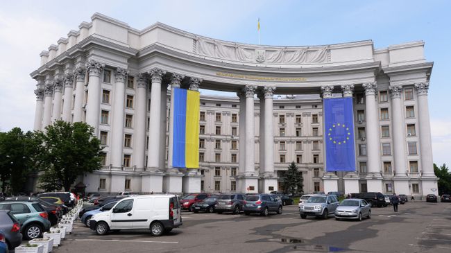 Здание МИДа Украины в Киеве. Архивное фото