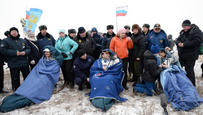 Союз ТМА-13М приземлился в Казахстане
