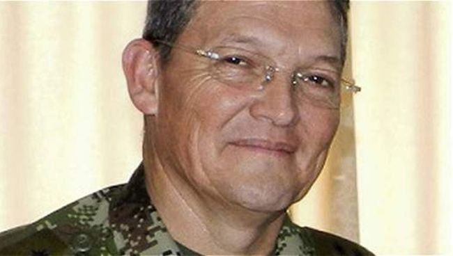 Колумбийский генерал Рубен Дарио Альсате Колумбийский генерал Рубен Дарио Альсате