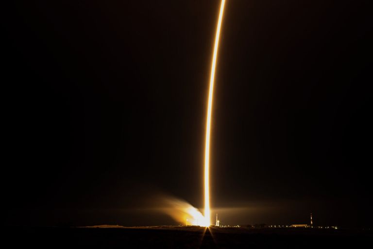 Старт ракеты-носителя Союз-ФГ с транспортным пилотируемым кораблем Союз ТМА-15М на космодроме Байконур