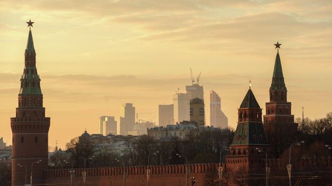 Вид на Московский кремль Вид на Московский кремль