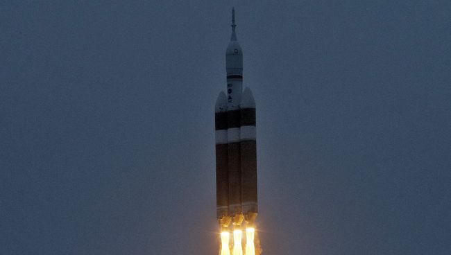 Полет космического корабля Orion и тяжелой ракеты-носителя Delta-4
