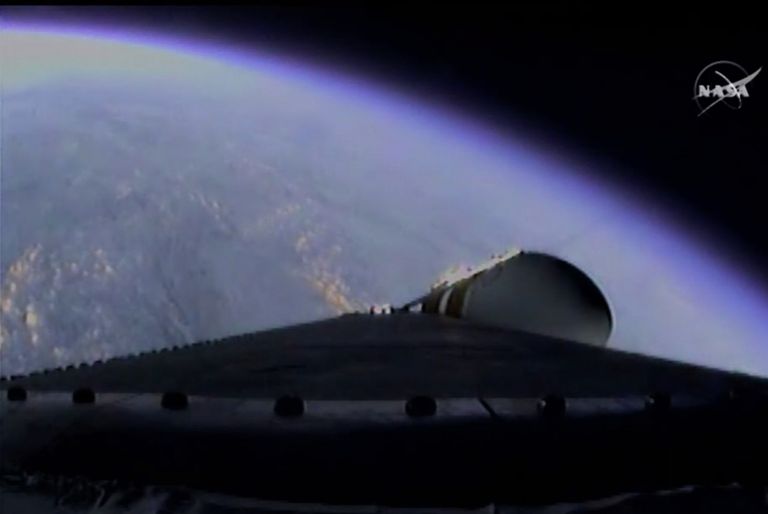 Запуск космического корабля Orion Запуск космического корабля Orion