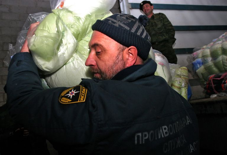 Десятый конвой с российской гуманитарной помощью прибыл в Донецк Десятый конвой с российской гуманитарной помощью прибыл в Донецк