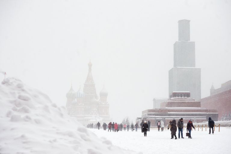 Красная площадь во время снегопада в Москве Красная площадь во время снегопада в Москве